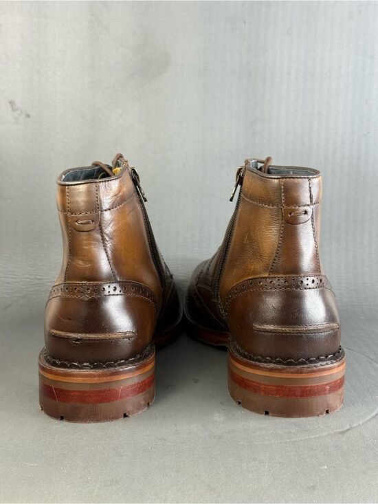 Johnston & Murphy XC Flex Connelly Wingtip leather two tone boots mens size 11M main image 4